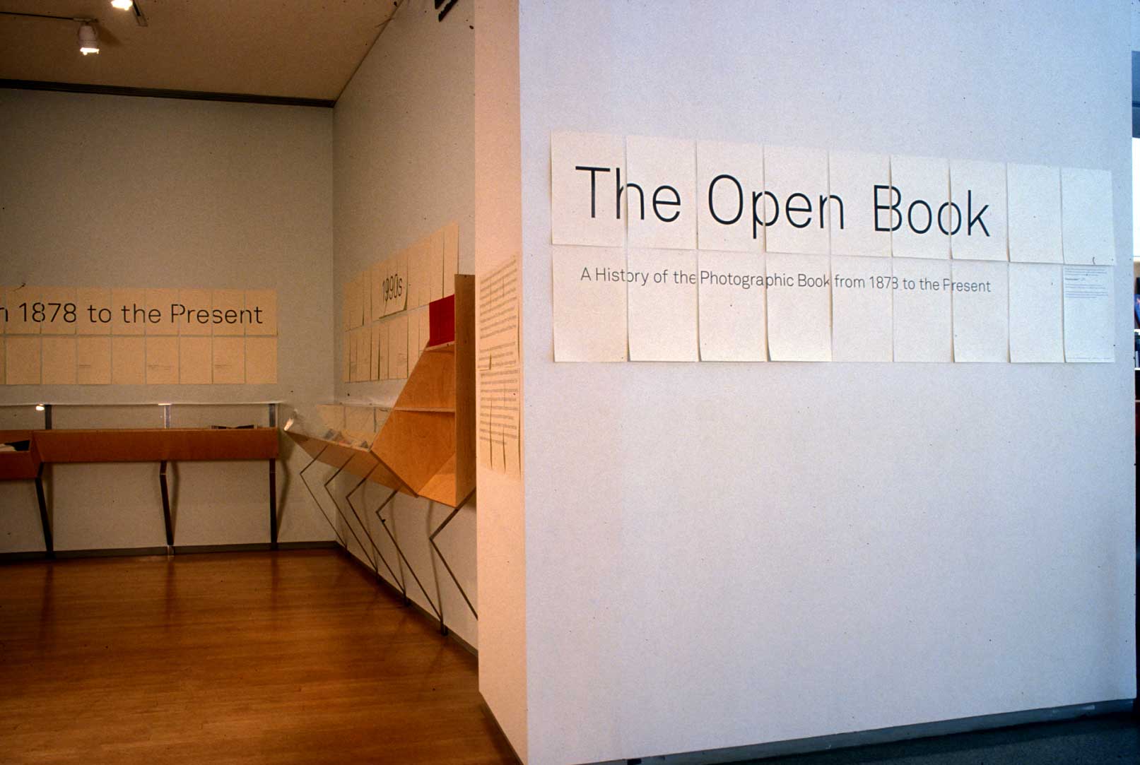 Open/Closed Book/Case